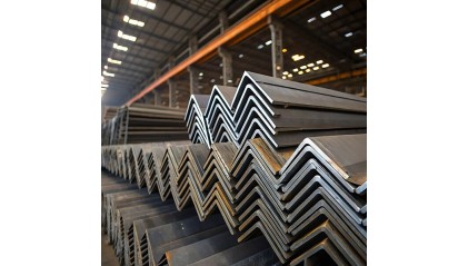 Уголок стальной горячекатаный неравнополочный 63x40x4 мм Ст3сп фото уголок стальной горячекатаный неравнополочный 63x40x4 мм Ст3сп купить в Рязани